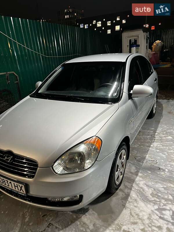 Седан Hyundai Accent 2008 в Києві