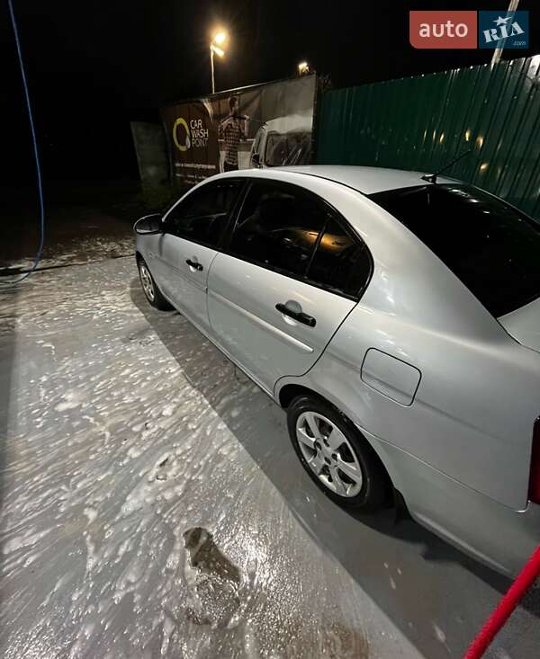 Седан Hyundai Accent 2008 в Києві