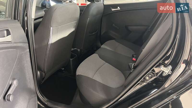 Седан Hyundai Accent 2012 в Ужгороде фото 18 Седан Hyundai Accent 2012 в Ужгороде