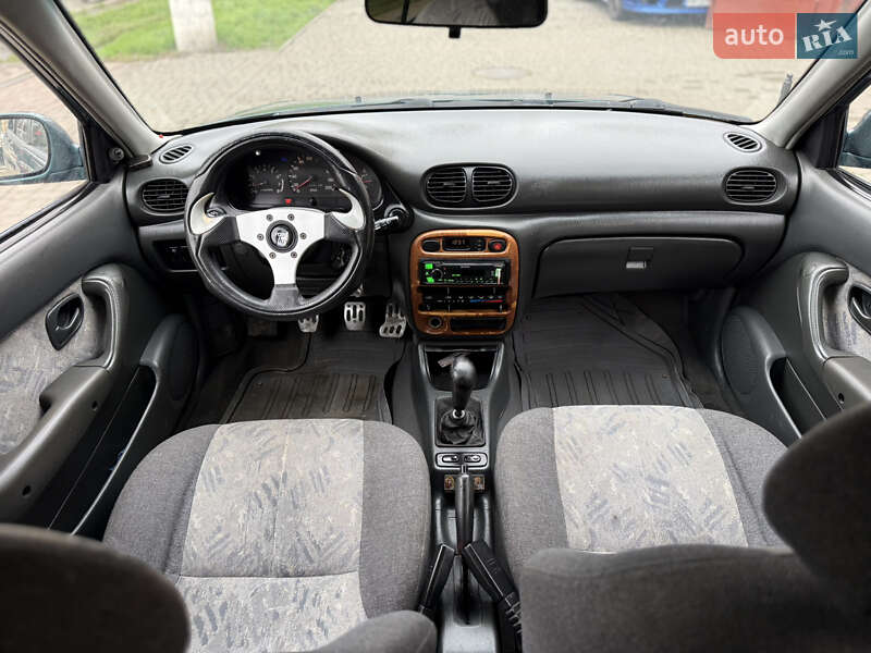 Седан Hyundai Accent 1999 в Одессе