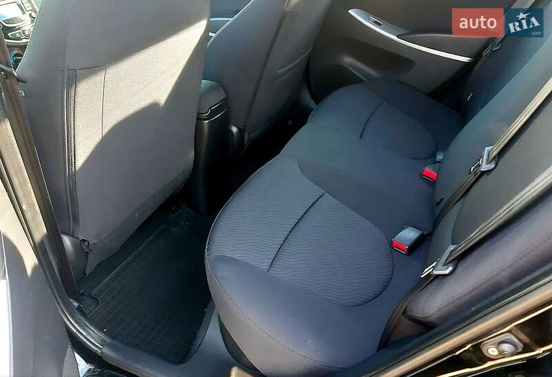 Седан Hyundai Accent 2012 в Харькове