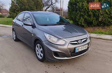 Седан Hyundai Accent 2011 в Кам'янському