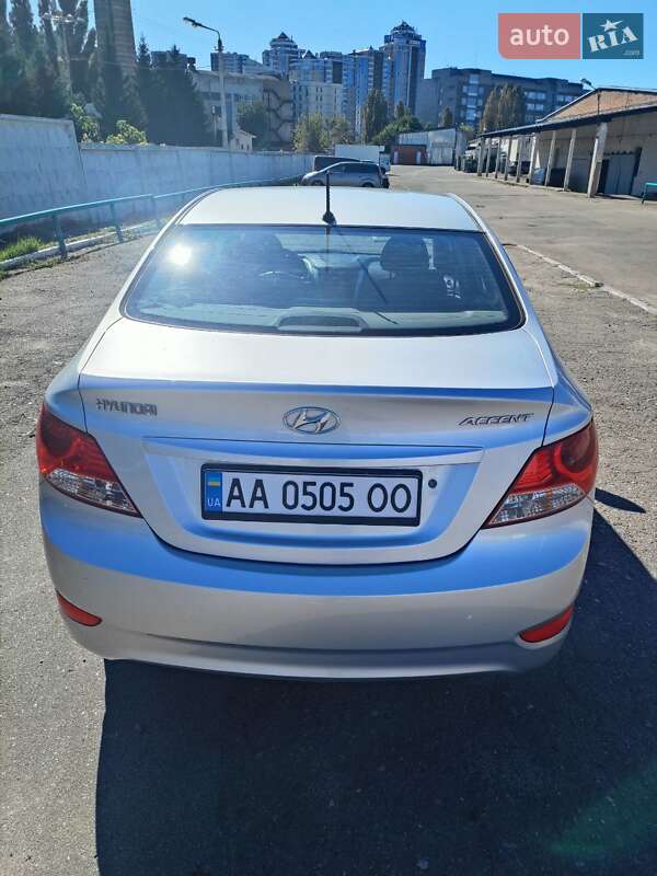 Седан Hyundai Accent 2012 в Киеве фото 2 Седан Hyundai Accent 2012 в Киеве