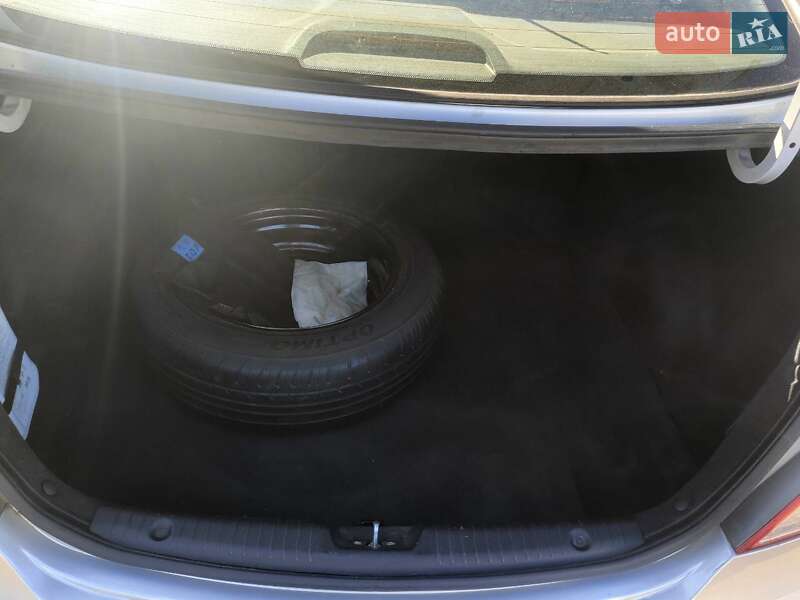 Седан Hyundai Accent 2012 в Киеве фото 9 Седан Hyundai Accent 2012 в Киеве