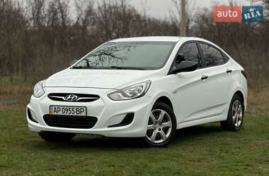 Седан Hyundai Accent 2012 в Кропивницком