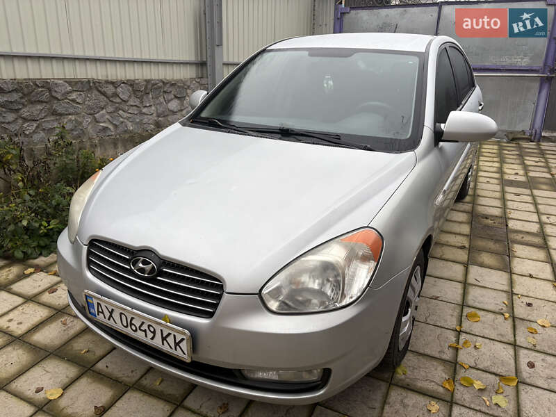Hyundai Accent 2008