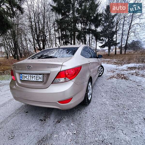 Седан Hyundai Accent 2012 в Ромнах фото 5 Седан Hyundai Accent 2012 в Ромнах