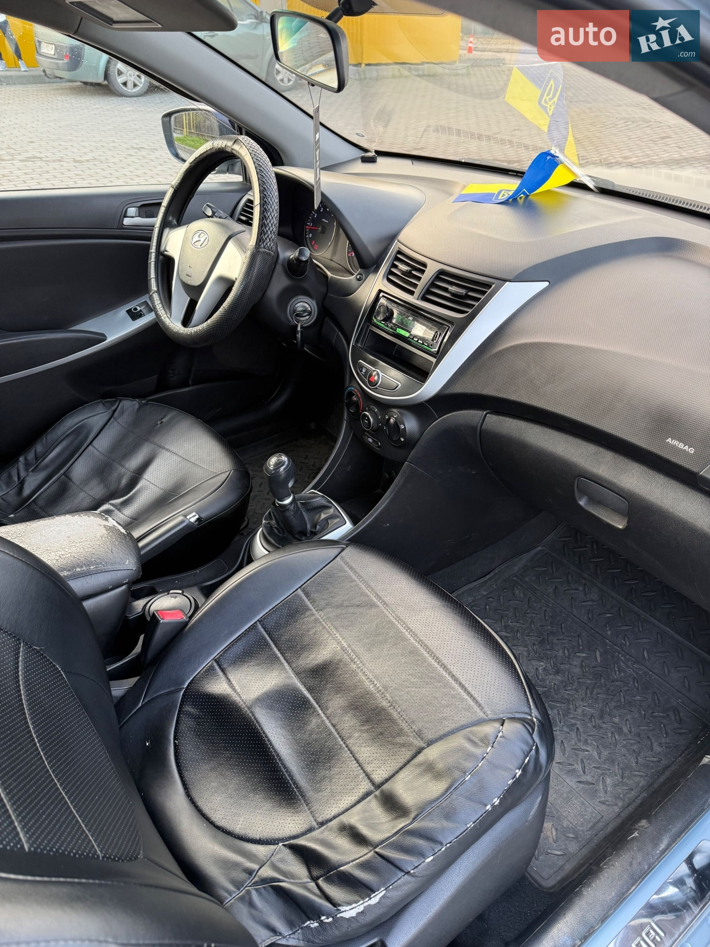 2012 Hyundai Accent - мініатюра 15