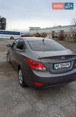 Седан Hyundai Accent 2012 в Ужгороді