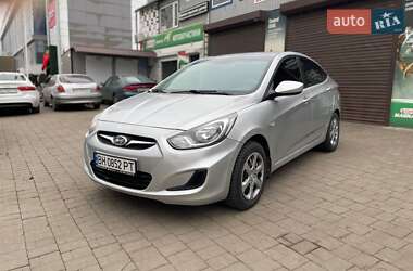 Седан Hyundai Accent 2011 в Одессе