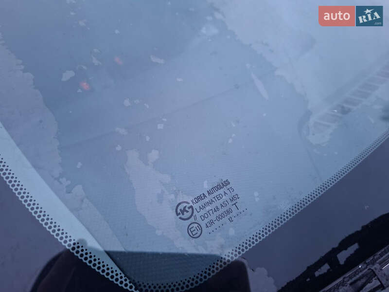 Седан Hyundai Accent 2012 в Києві фото 65 Седан Hyundai Accent 2012 в Києві