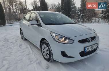 Седан Hyundai Accent 2018 в Прилуках