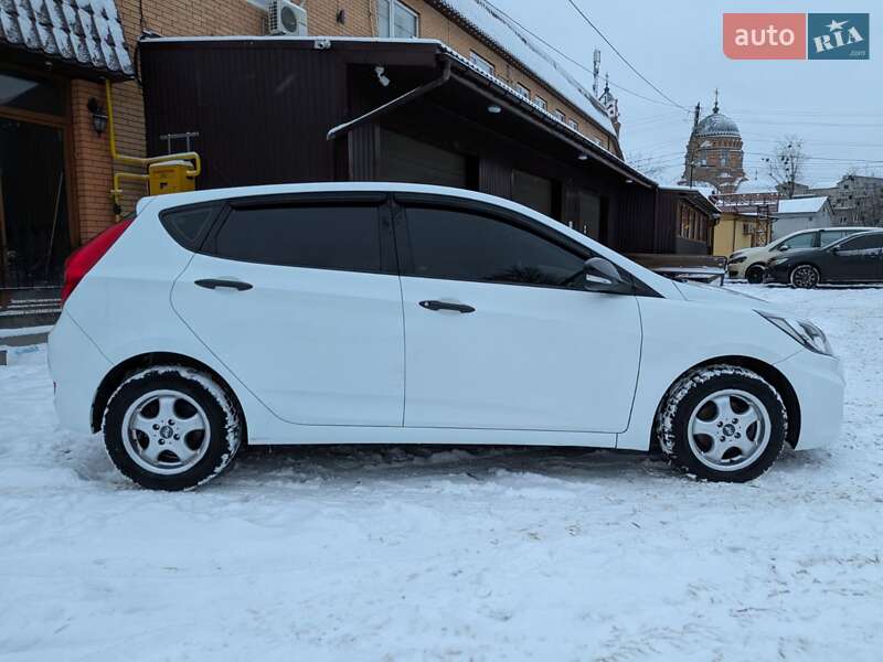 Хэтчбек Hyundai Accent 2012 в Харькове фото 6 Хэтчбек Hyundai Accent 2012 в Харькове