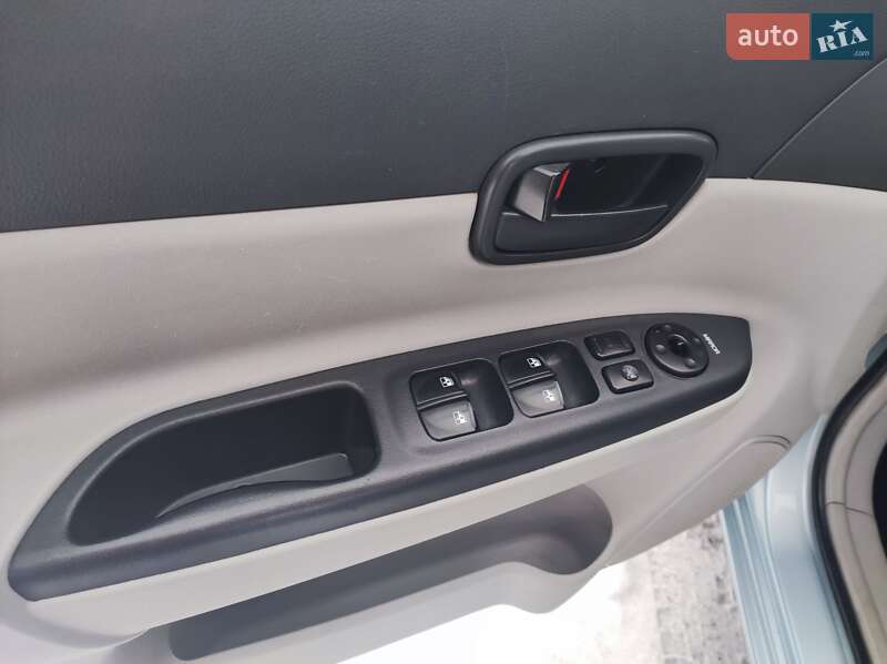 Седан Hyundai Accent 2008 в Днепре фото 43 Седан Hyundai Accent 2008 в Днепре