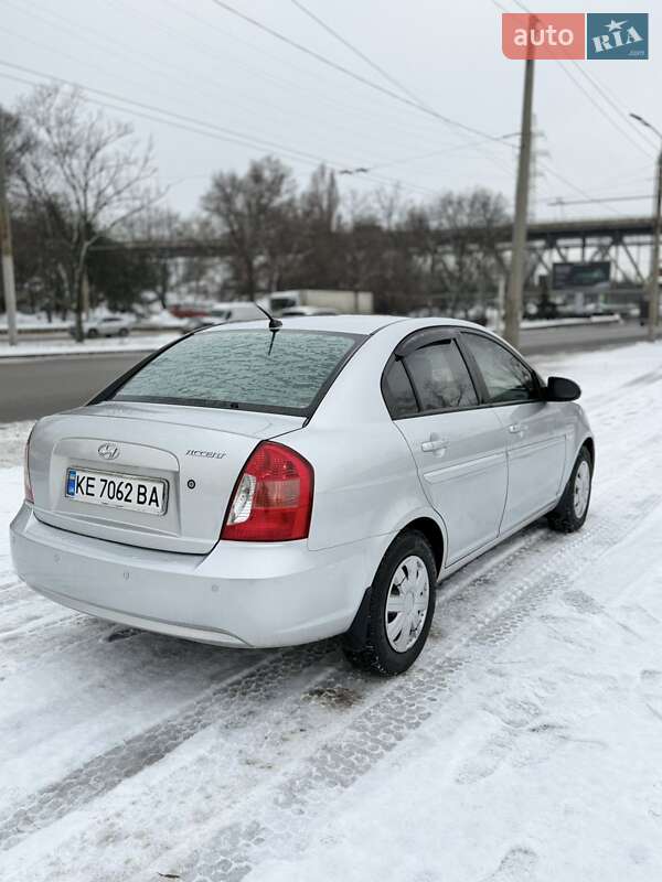 Седан Hyundai Accent 2008 в Дніпрі фото 4 Седан Hyundai Accent 2008 в Дніпрі