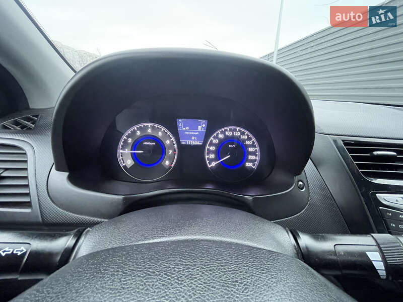 Седан Hyundai Accent 2013 в Николаеве