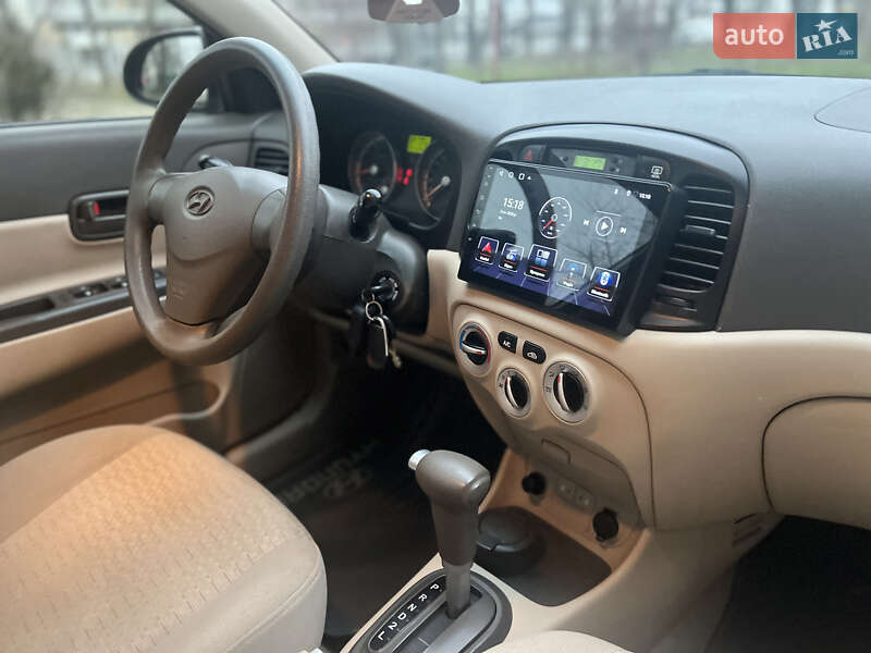 Седан Hyundai Accent 2008 в Николаеве