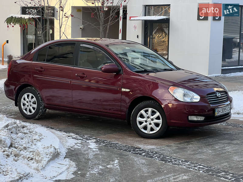 Седан Hyundai Accent 2008 в Киеве