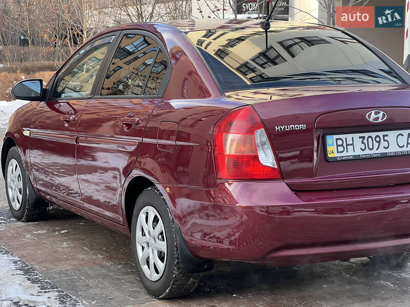 Седан Hyundai Accent 2008 в Киеве