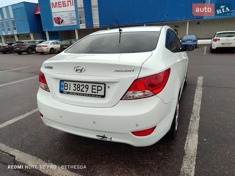 Седан Hyundai Accent 2012 в Кременчуці