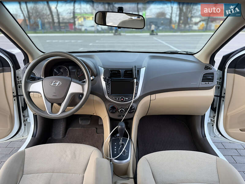 Седан Hyundai Accent 2013 в Одесі