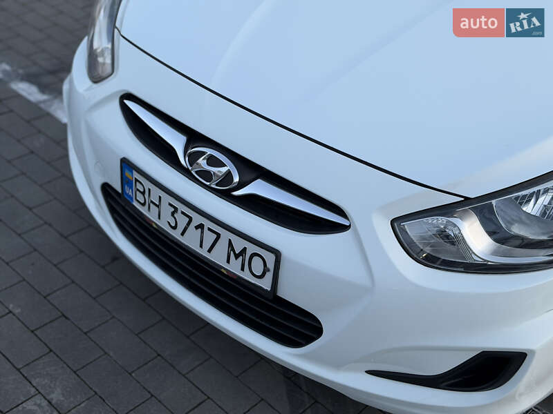 Седан Hyundai Accent 2013 в Одесі