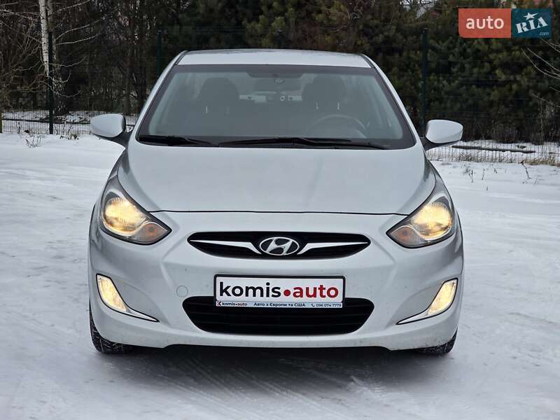 Седан Hyundai Accent 2013 в Хмельницком