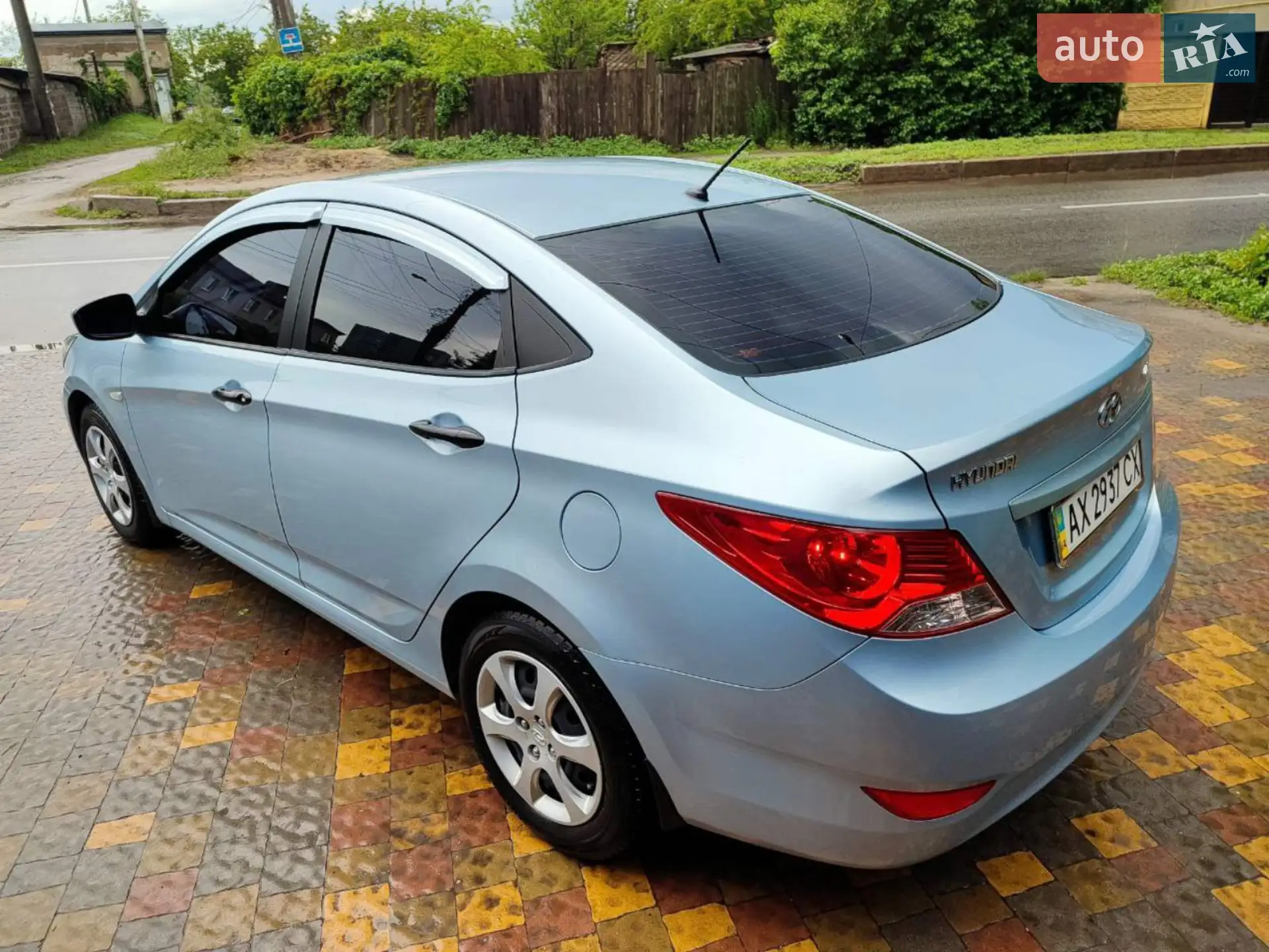 2012 Hyundai Accent - мініатюра 11