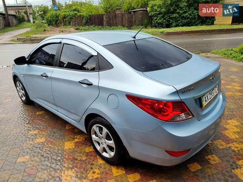 Седан Hyundai Accent 2012 в Харкові