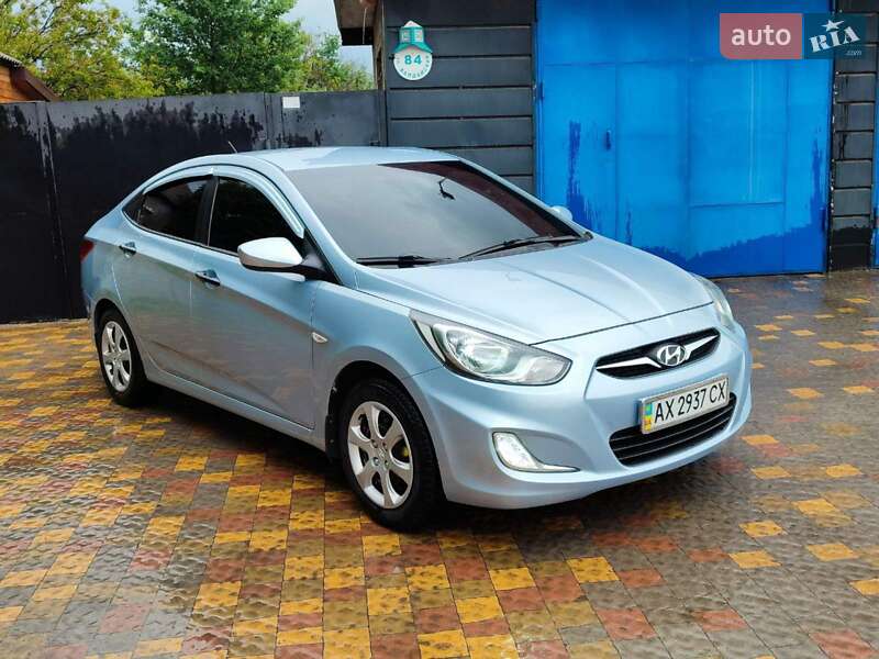 Седан Hyundai Accent 2012 в Харкові
