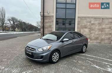 Седан Hyundai Accent 2016 в Николаеве