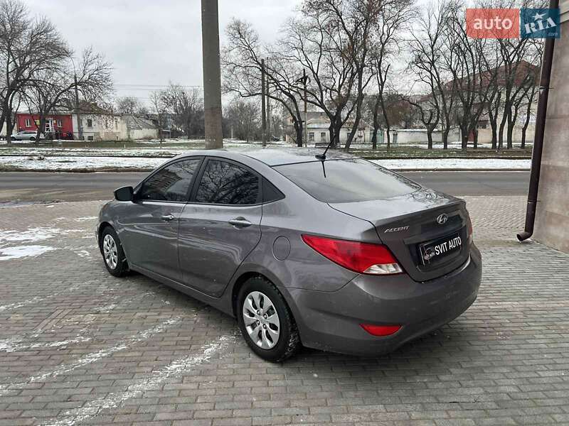 Седан Hyundai Accent 2016 в Николаеве