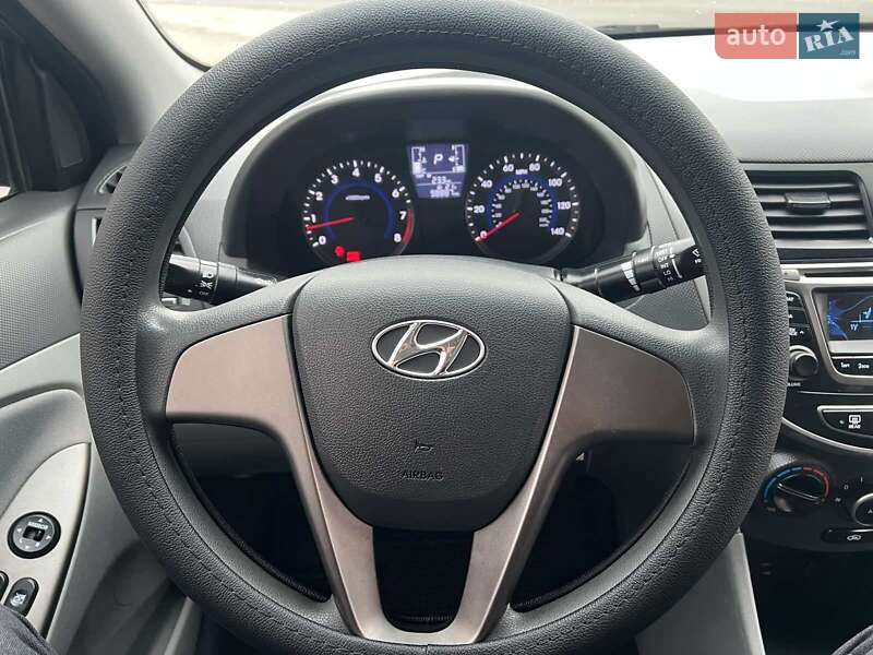 Седан Hyundai Accent 2016 в Николаеве