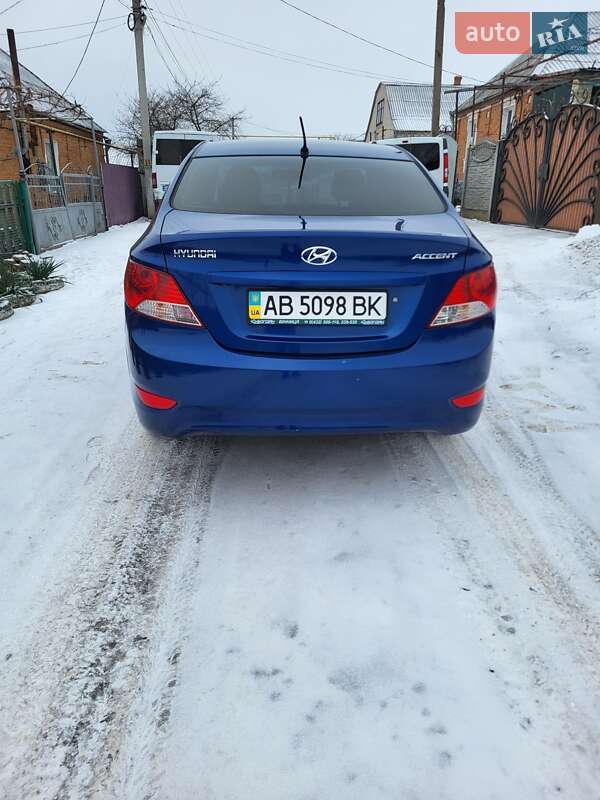 Седан Hyundai Accent 2011 в Ананьеве фото 28 Седан Hyundai Accent 2011 в Ананьеве