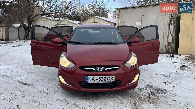 Седан Hyundai Accent 2011 в Одессе