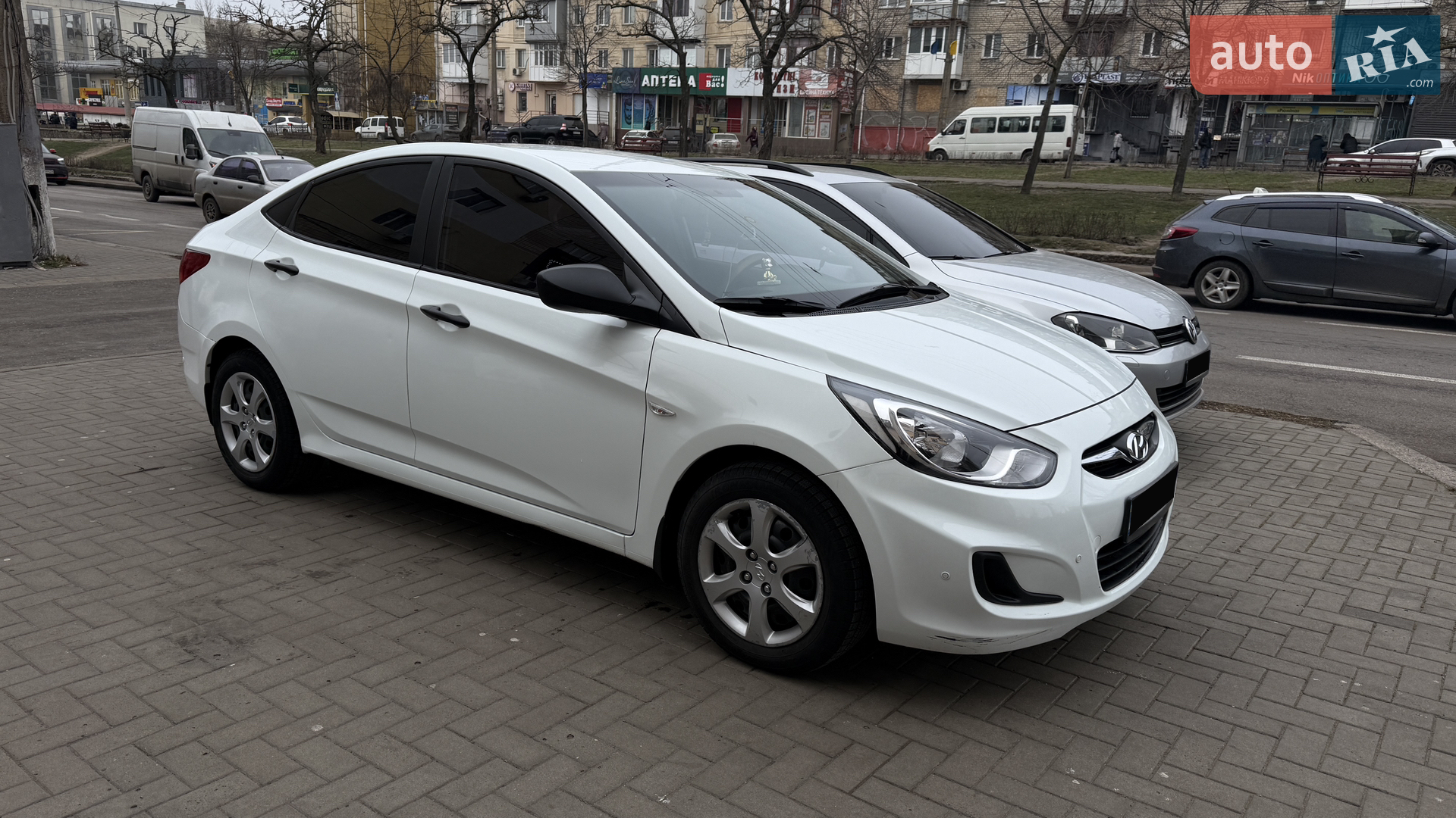 2013 Hyundai Accent - мініатюра 8