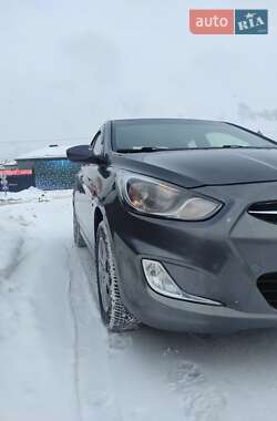 Седан Hyundai Accent 2011 в Житомирі