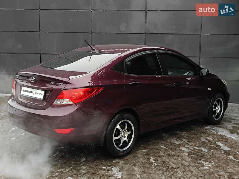 Седан Hyundai Accent 2013 в Одессе