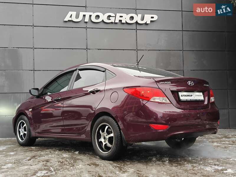 Седан Hyundai Accent 2013 в Одессе