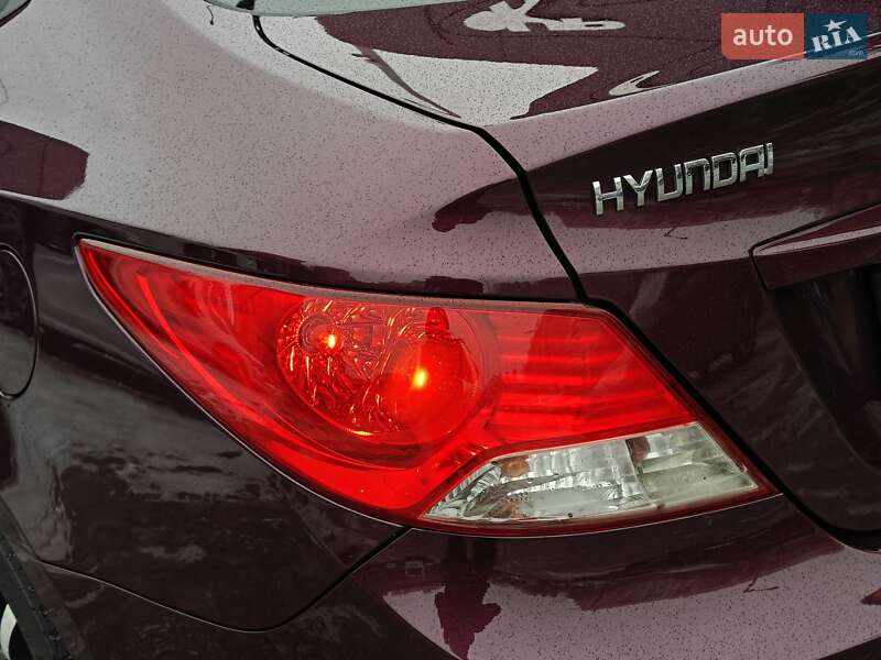 Седан Hyundai Accent 2013 в Одессе