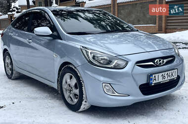 Седан Hyundai Accent 2011 в Чернігові