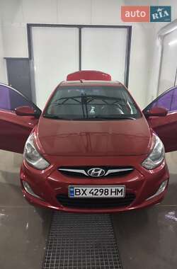 Седан Hyundai Accent 2012 в Кам'янець-Подільському