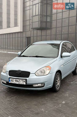 Седан Hyundai Accent 2008 в Днепре