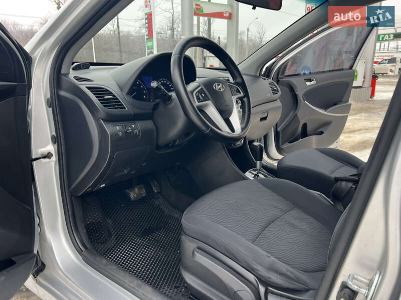 Седан Hyundai Accent 2011 в Харкові фото 15 Седан Hyundai Accent 2011 в Харкові