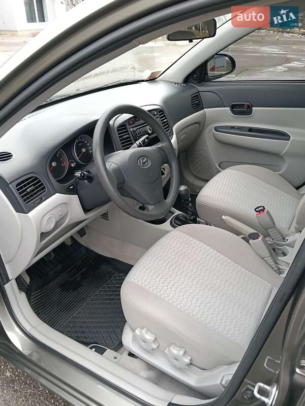 Седан Hyundai Accent 2008 в Николаеве фото 23 Седан Hyundai Accent 2008 в Николаеве