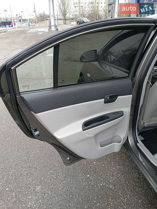 Седан Hyundai Accent 2008 в Николаеве фото 28 Седан Hyundai Accent 2008 в Николаеве