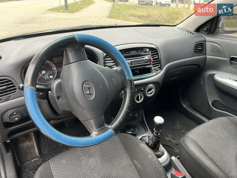 Хэтчбек Hyundai Accent 2007 в Сваляве