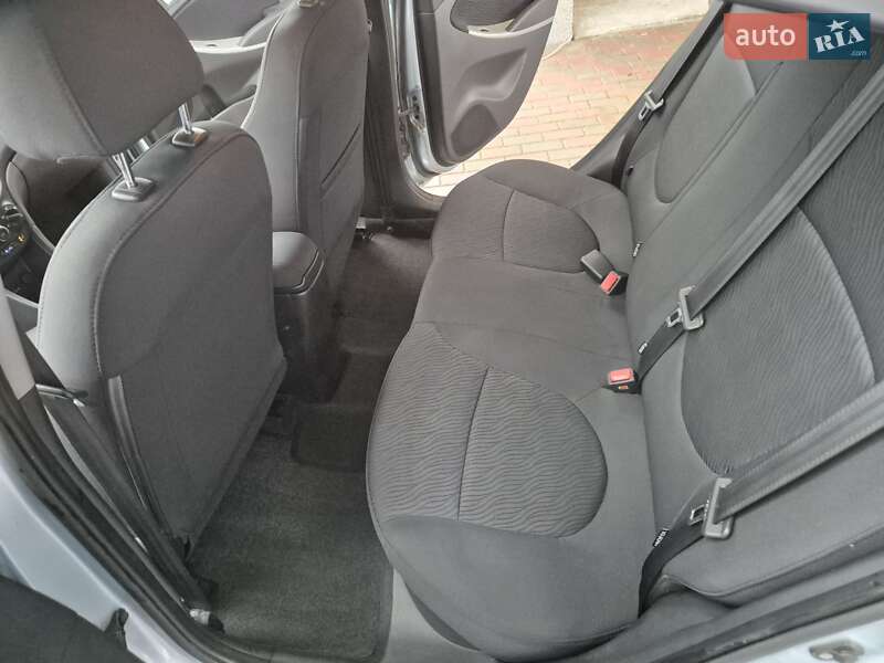 Седан Hyundai Accent 2011 в Киеве фото 14 Седан Hyundai Accent 2011 в Киеве