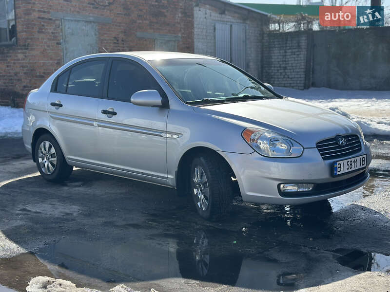 Седан Hyundai Accent 2008 в Кременчуге