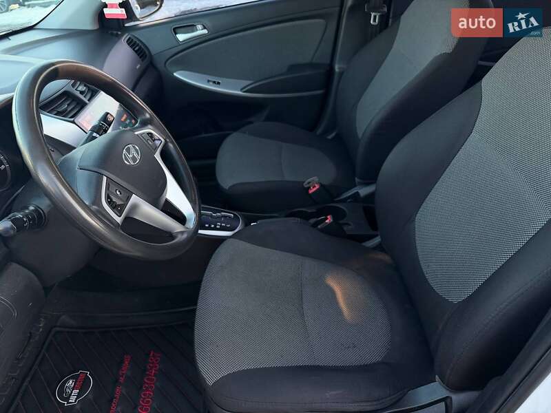 Седан Hyundai Accent 2013 в Харькове